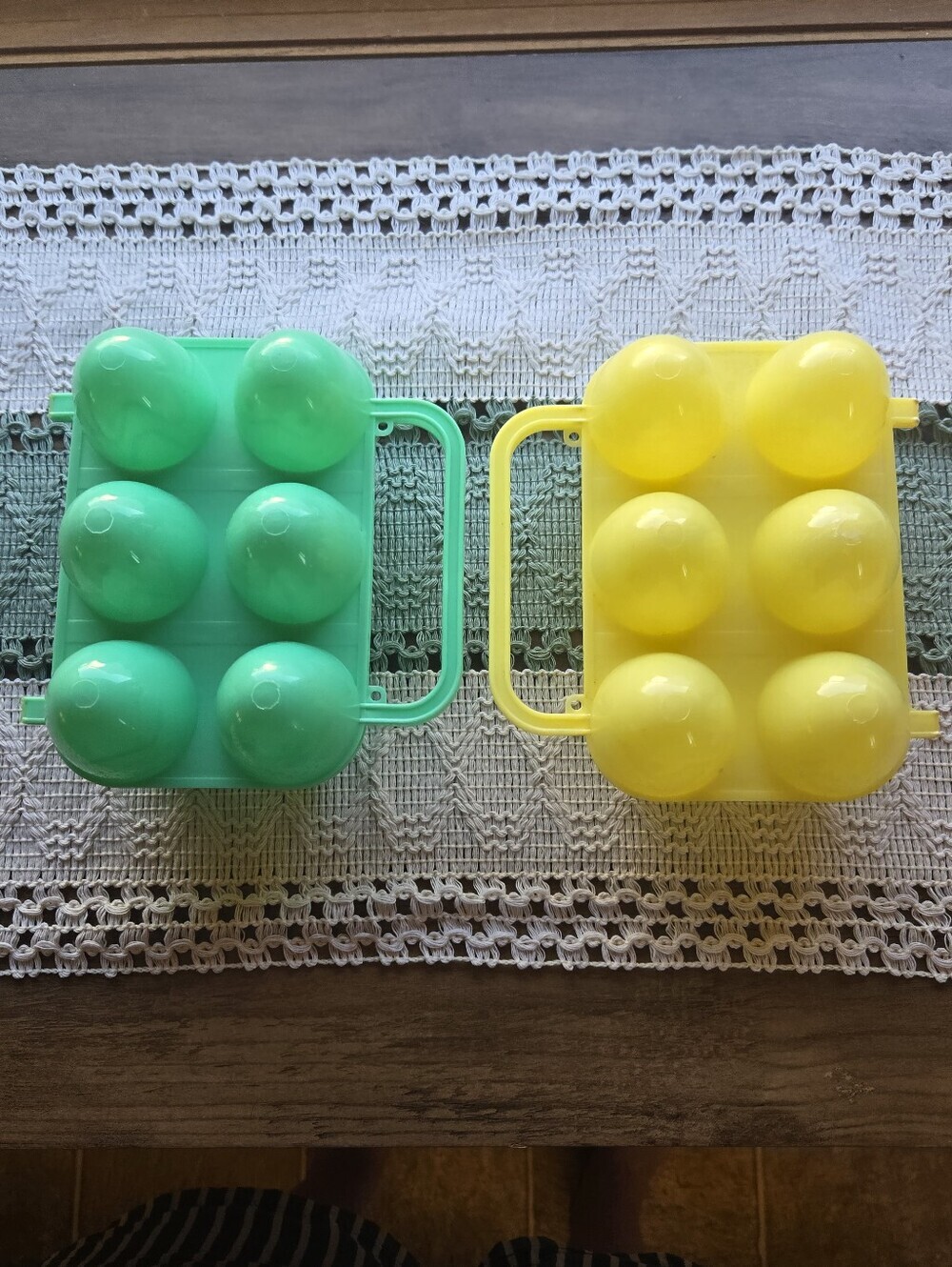 Vintage JELL-O Jigglers Easter Egg Molds Inner Design Jade Green/Yellow Set Of 2